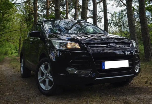 ford ustroń Ford Kuga cena 46800 przebieg: 196000, rok produkcji 2014 z Ustroń